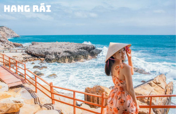 Tour du lịch Bình Hưng 2N2Đ: Lặn ngắm san hô – BBQ hải sản – Hang Rái – Vườn Nho Ninh Thuận