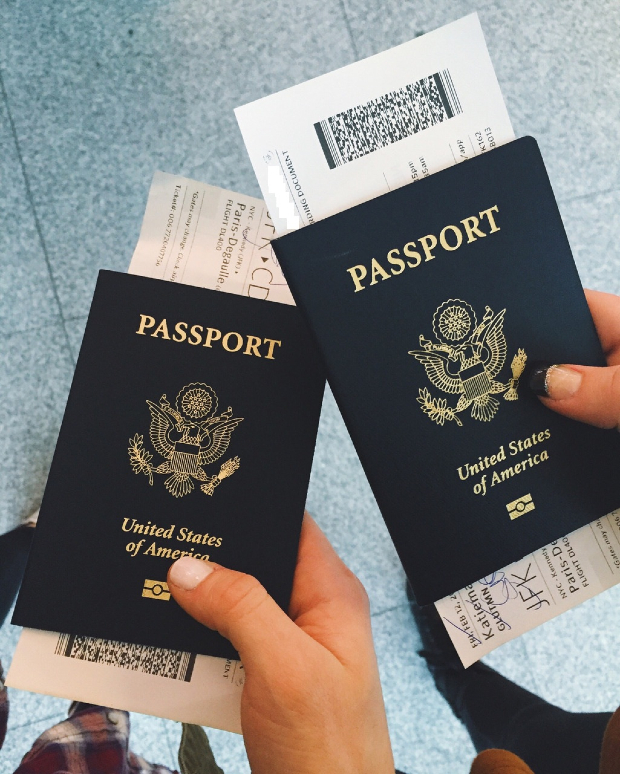 Đổi vé máy bay quốc tế sẽ giúp bạn tiết kiệm nhiều chi phí cho chuyến đi của mình. Chuyển đổi vé theo nhu cầu của bạn và khám phá những nơi đẹp nhất trên thế giới. Hãy thấy hưởng những ưu đãi và khuyến mại mà nhà hàng hàng không đang cung cấp ngày hôm nay.