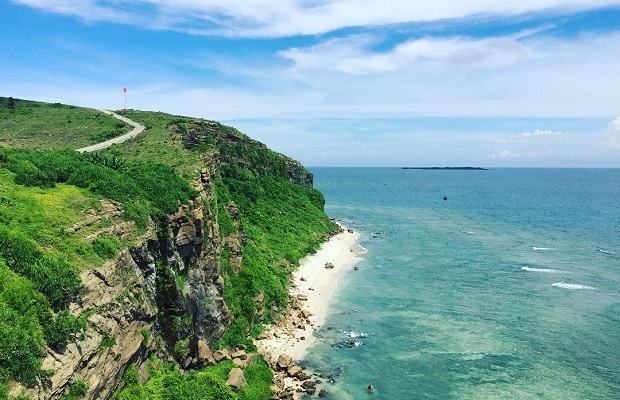 Tour Lý Sơn từ TP HCM: Khám phá Vương quốc của Tỏi và Biển xanh | Đi Máy Bay (3N2Đ)