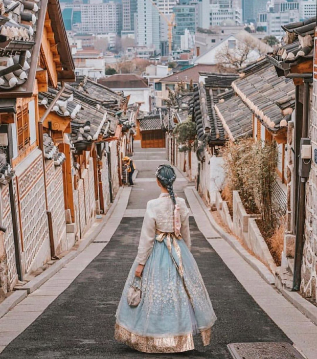 Du lịch Hàn Quốc là ước mơ của bạn? Hãy xem qua những hình ảnh du lịch Hàn Quốc đẹp mắt để cảm nhận không khí của đất nước này. Từ những phong cảnh núi non đến những khu đô thị hiện đại, hãy cùng khám phá vẻ đẹp đa dạng của Hàn Quốc.
