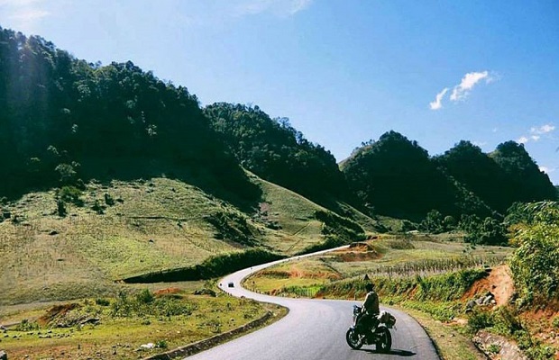 tour du lịch Mộc Châu - Thuê xe máy 