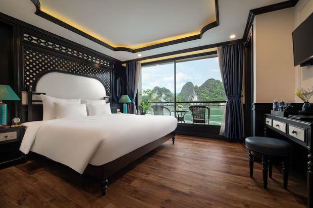 Top 10+ khách sạn view đỉnh nhất tại Hạ Long cho dịp lễ 2/9