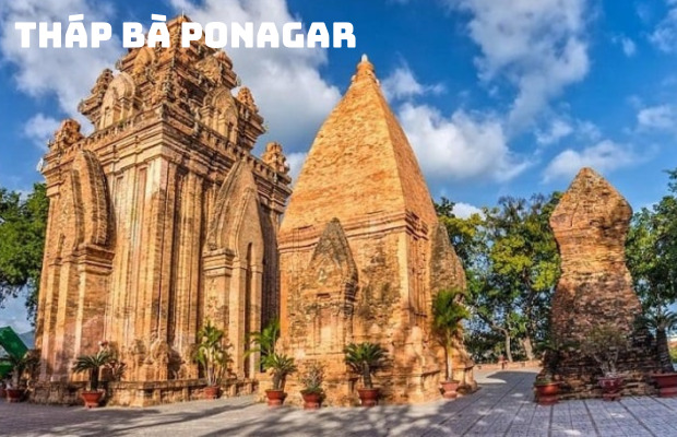 Tour Nha Trang – Phú Yên 4N3Đ | Bãi Tranh – Tháp Bà Ponagar – Bãi Xép – Gành Đá Đĩa